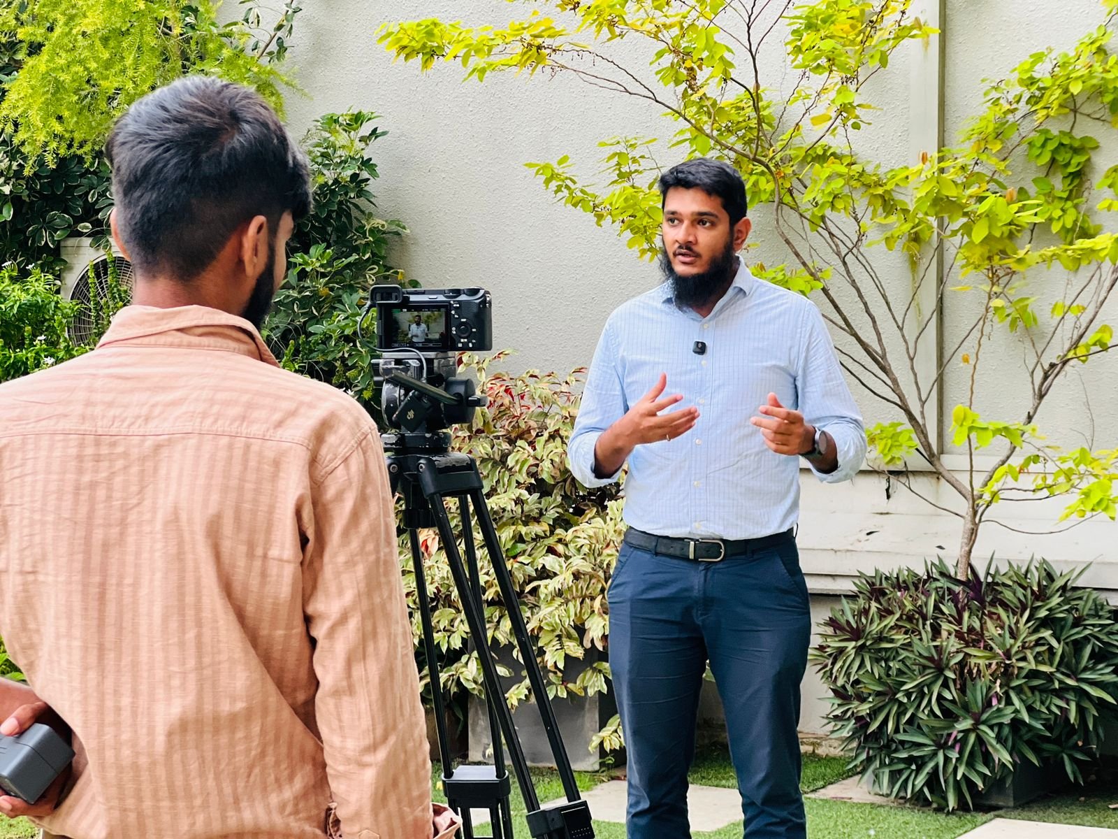 Journalist giving a video testimonial